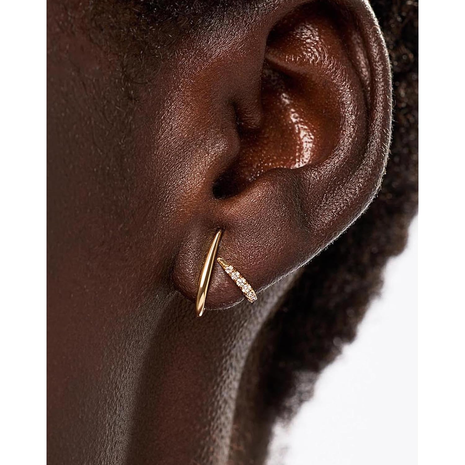 MUMREUES Gold Earrings for Women Trendy 14K Gold Plated Stud Earrings Dainty Minimalis Hypoallergenic CZ Earrings Jewelry Gifts for Her