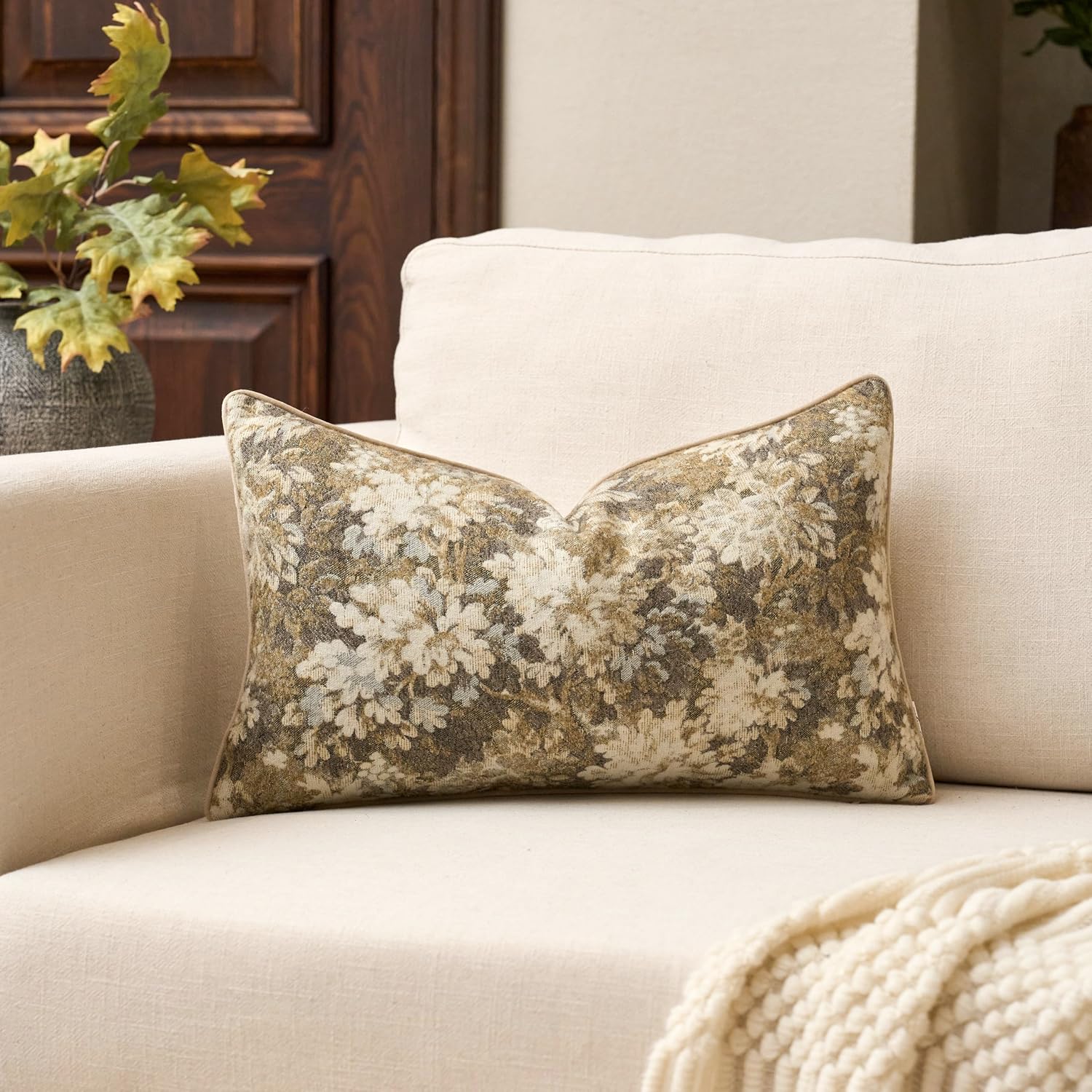 Neutral Floral Pillow Cover 12 X 20 Inches, Vintage Chenille Rectangle Throw Pillow Cover Soft Decorative Farmhouse Accent Couch Pillow Cover For Living Room Bedroom, Beige