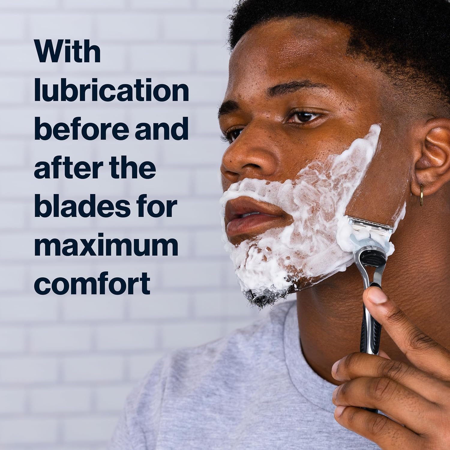 Gillette SkinGuard Razors for Men, 1 Razor Handle and 2 Razor Blade Refills, Designed for Men with Sensitive Skin, Razor Bumps, and Shaving Irritation