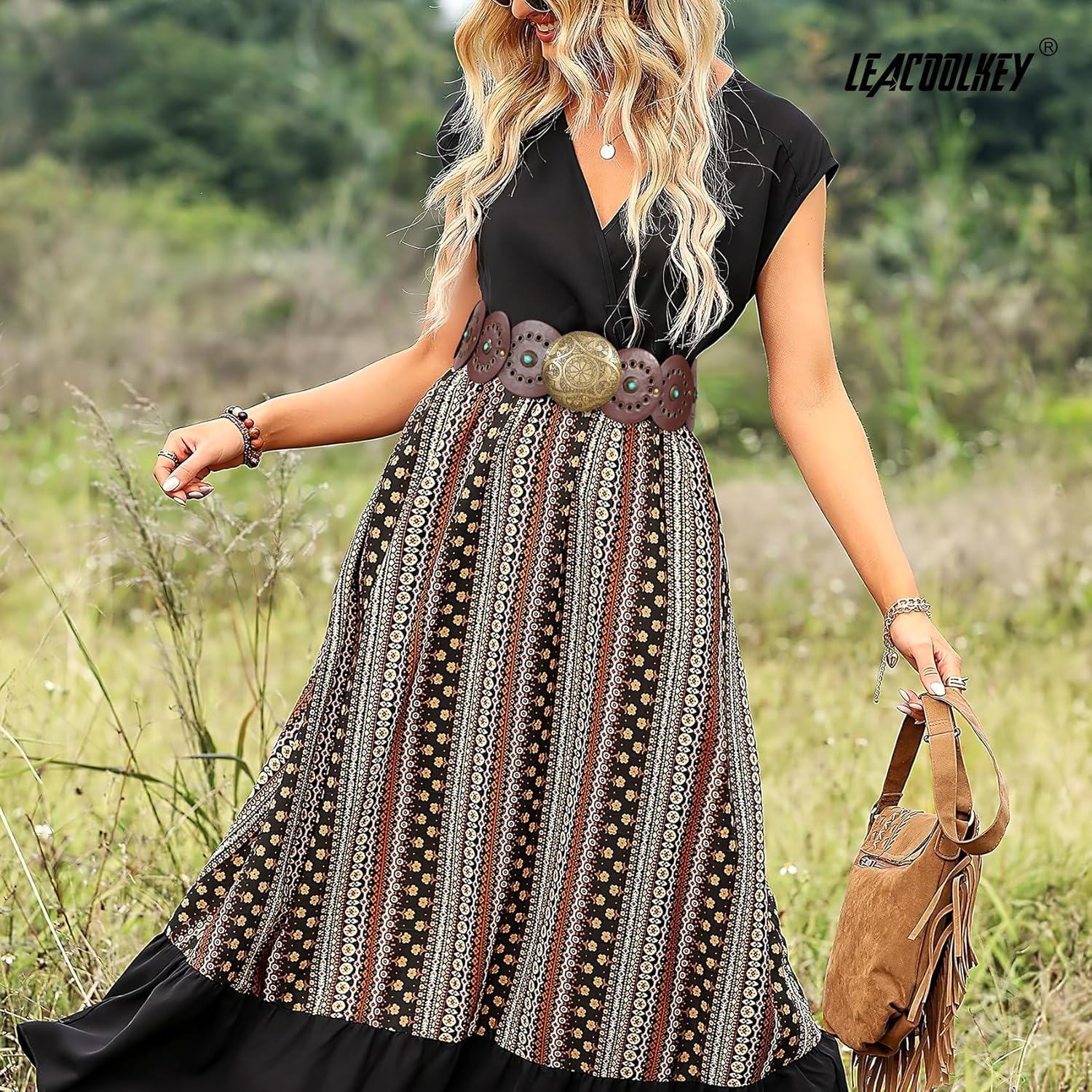 LEACOOLKEY Women's Boho Disc Belt Wide Western Leather Belt Vintage Concho Waist Belts for Dress Jeans