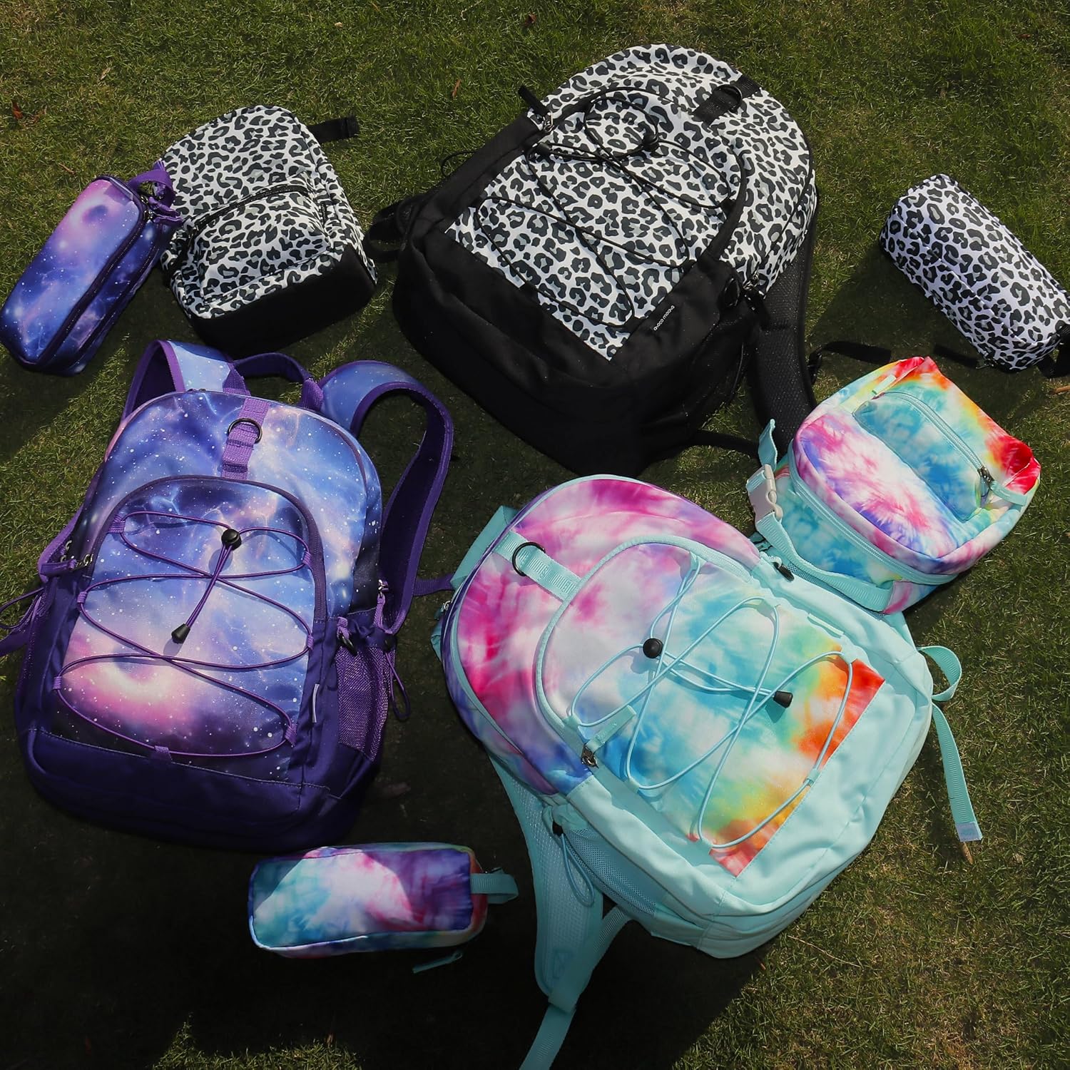 Snow Leopard Backpack For Teen Girls, Travel School Backpack For Girls Middle School Large Bookbag 18 Inch, Black