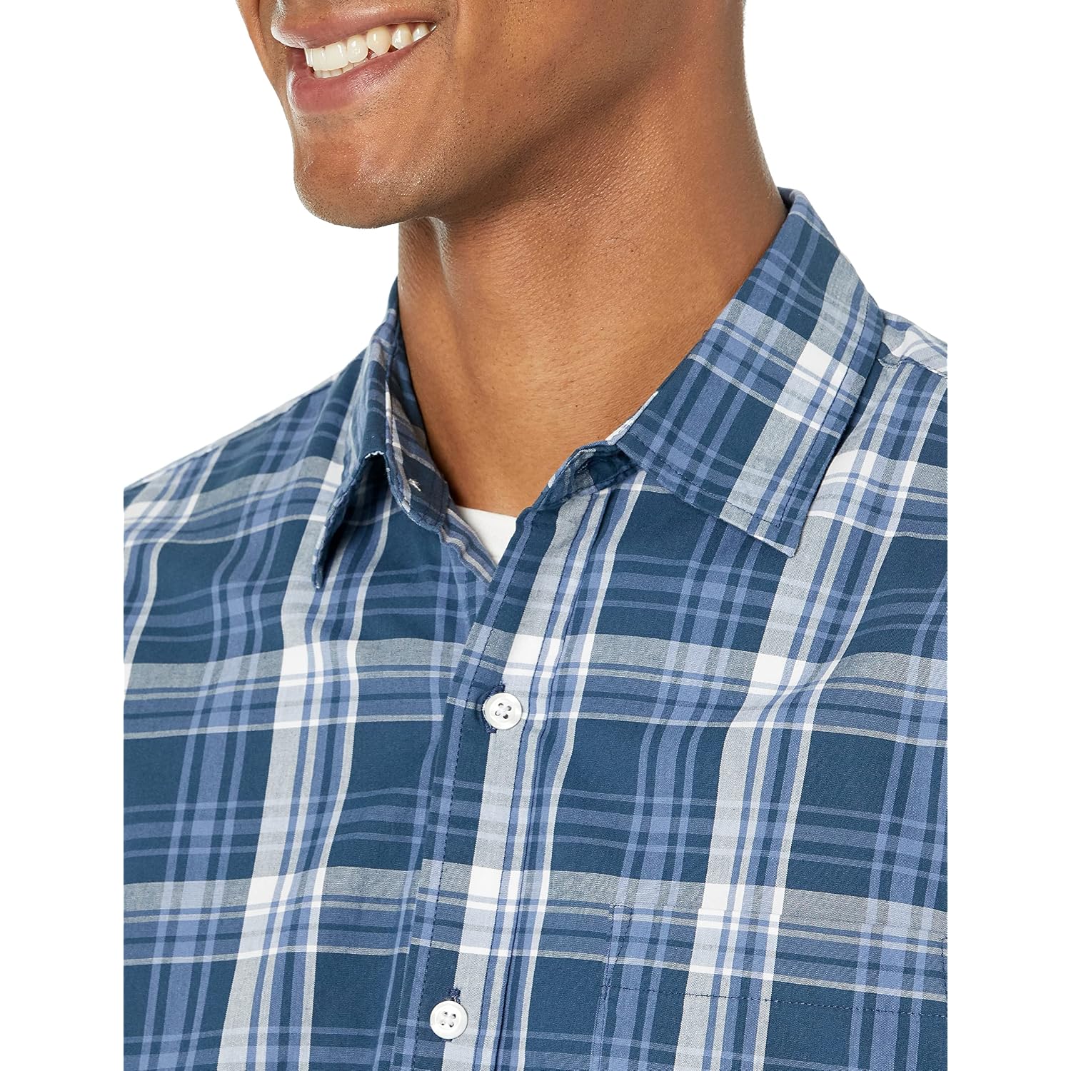 Amazon Essentials Men'S Regular-Fit Short-Sleeve Poplin Shirt, Collared, Washed