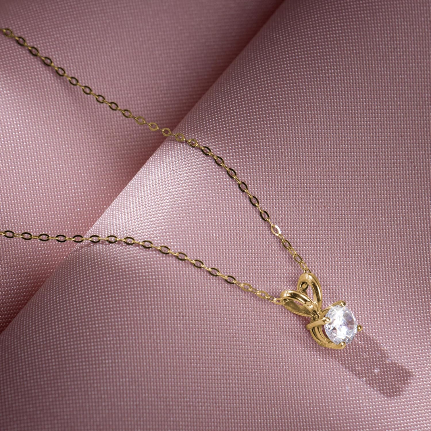 Amazon Essentials IGI Certified 0.25 Carat Solitaire Lab Grown Diamond Pendant Necklace in Solid White 14K Gold, Adjustable 16" Chain with 2" Extender, Jewelry for Women