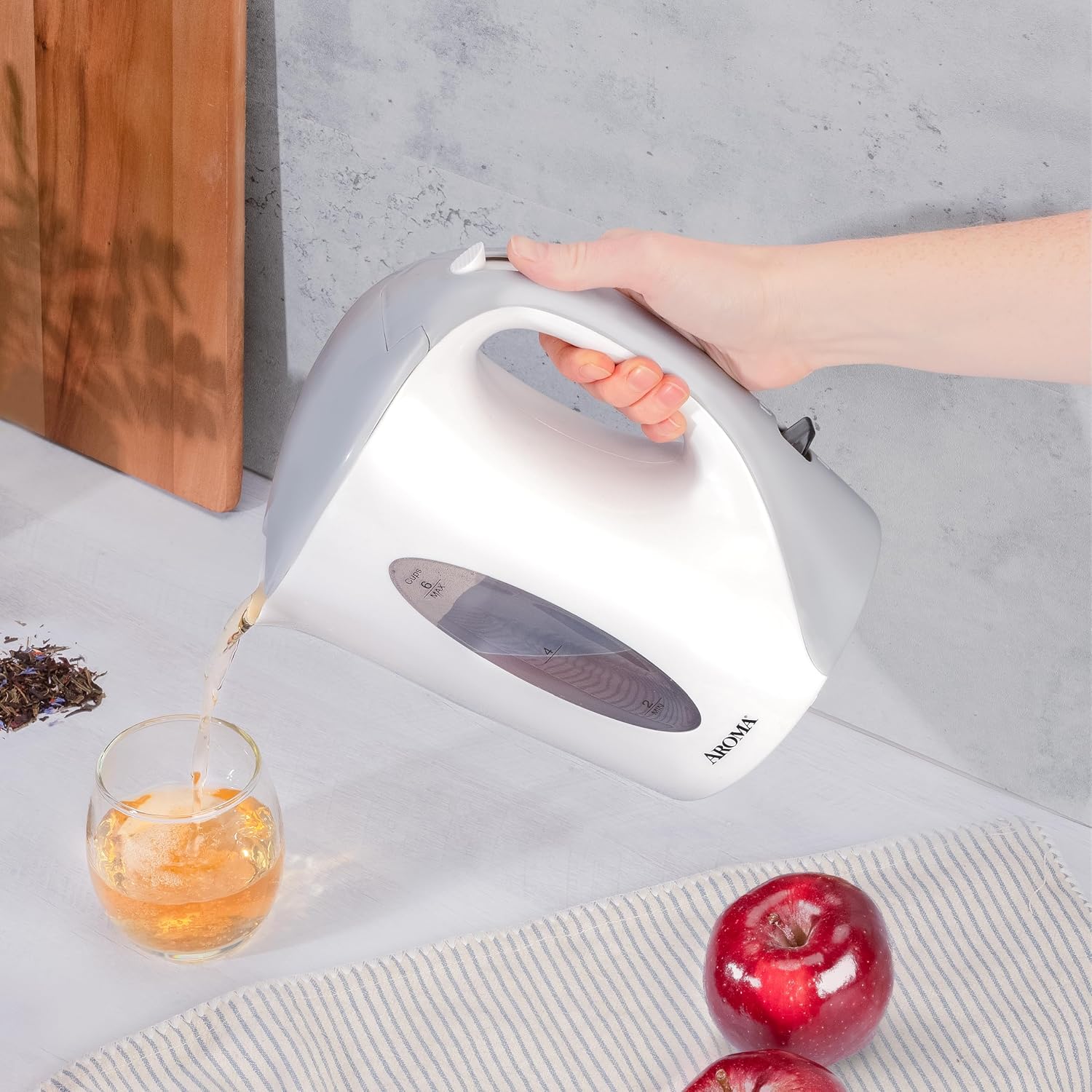 Aroma® 1.5L / 6-Cup Electric Tea Kettle