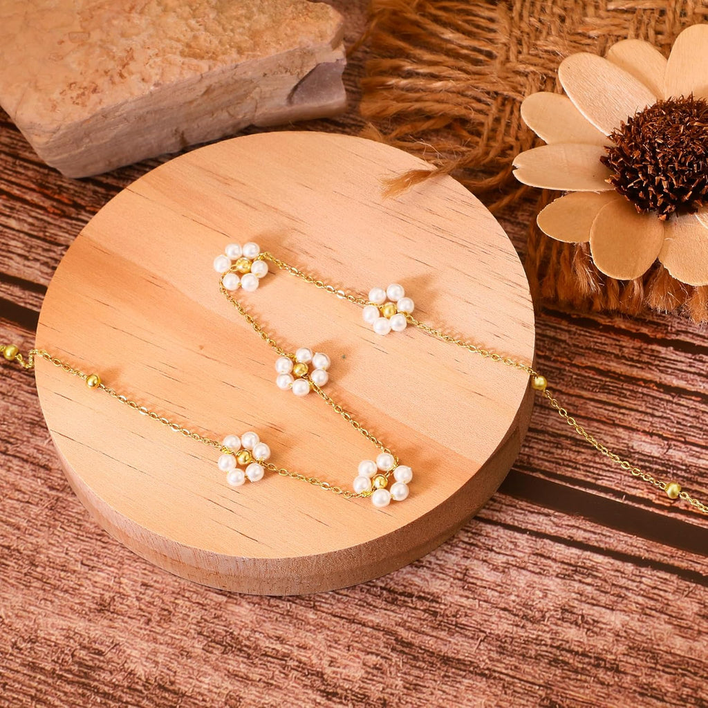 SmileBelle Pearl Necklaces, Daisy Pearls Choker for Women's Pearl Strand Necklaces as Silver and Gold Choker for Teens, Silver Daisy Birthday Gifts 3 Pearls White Necklace as Prom Bridesmaid gifts