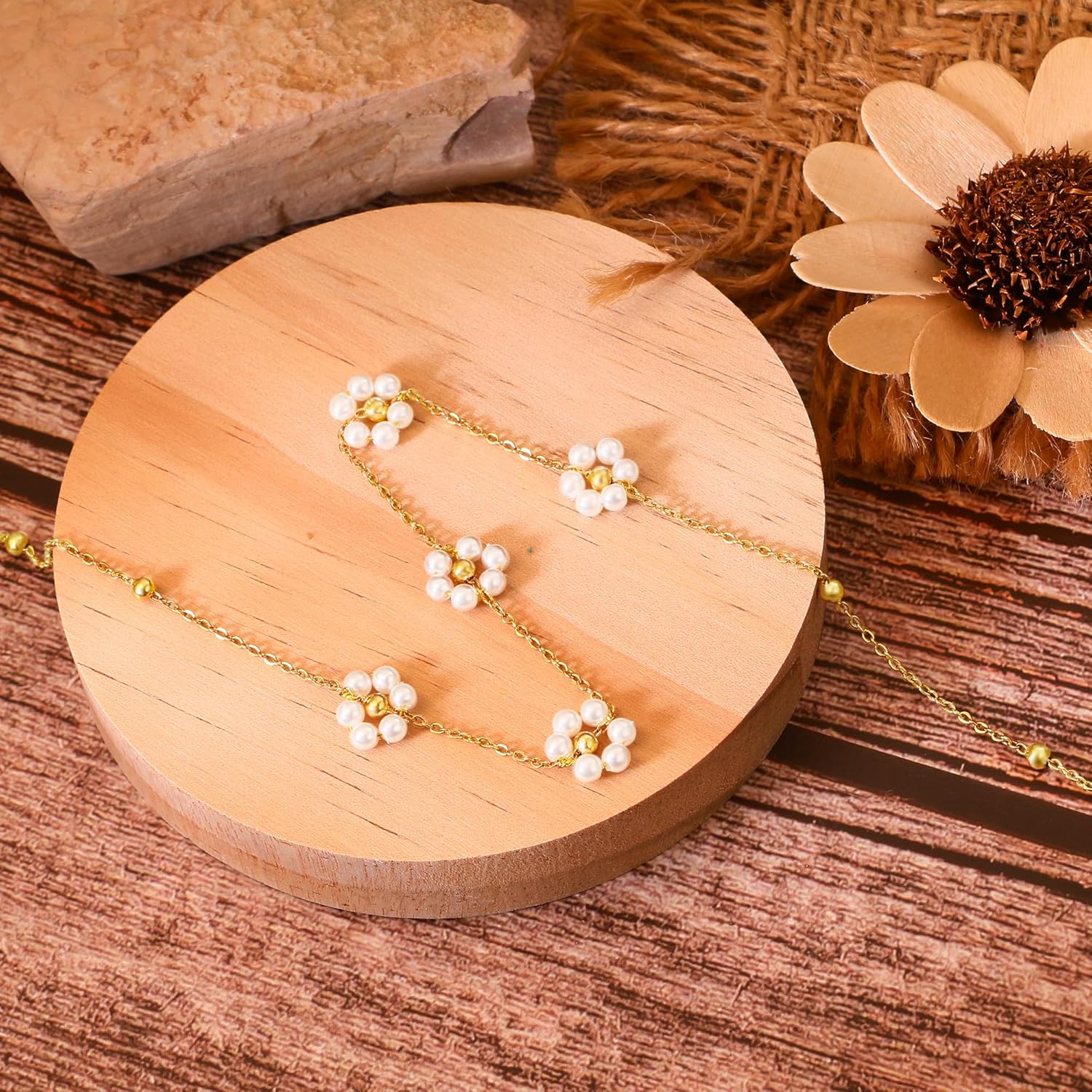 SmileBelle Pearl Necklaces, Daisy Pearls Choker for Women's Pearl Strand Necklaces as Silver and Gold Choker for Teens, Silver Daisy Birthday Gifts 3 Pearls White Necklace as Prom Bridesmaid gifts