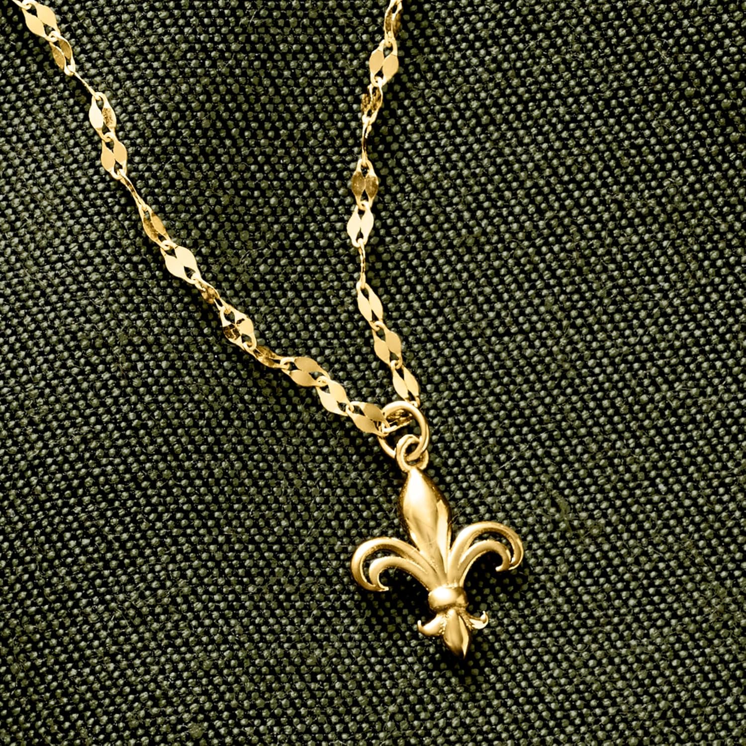 Ross-Simons Italian 14kt Yellow Gold Fleur-De-Lis Necklace