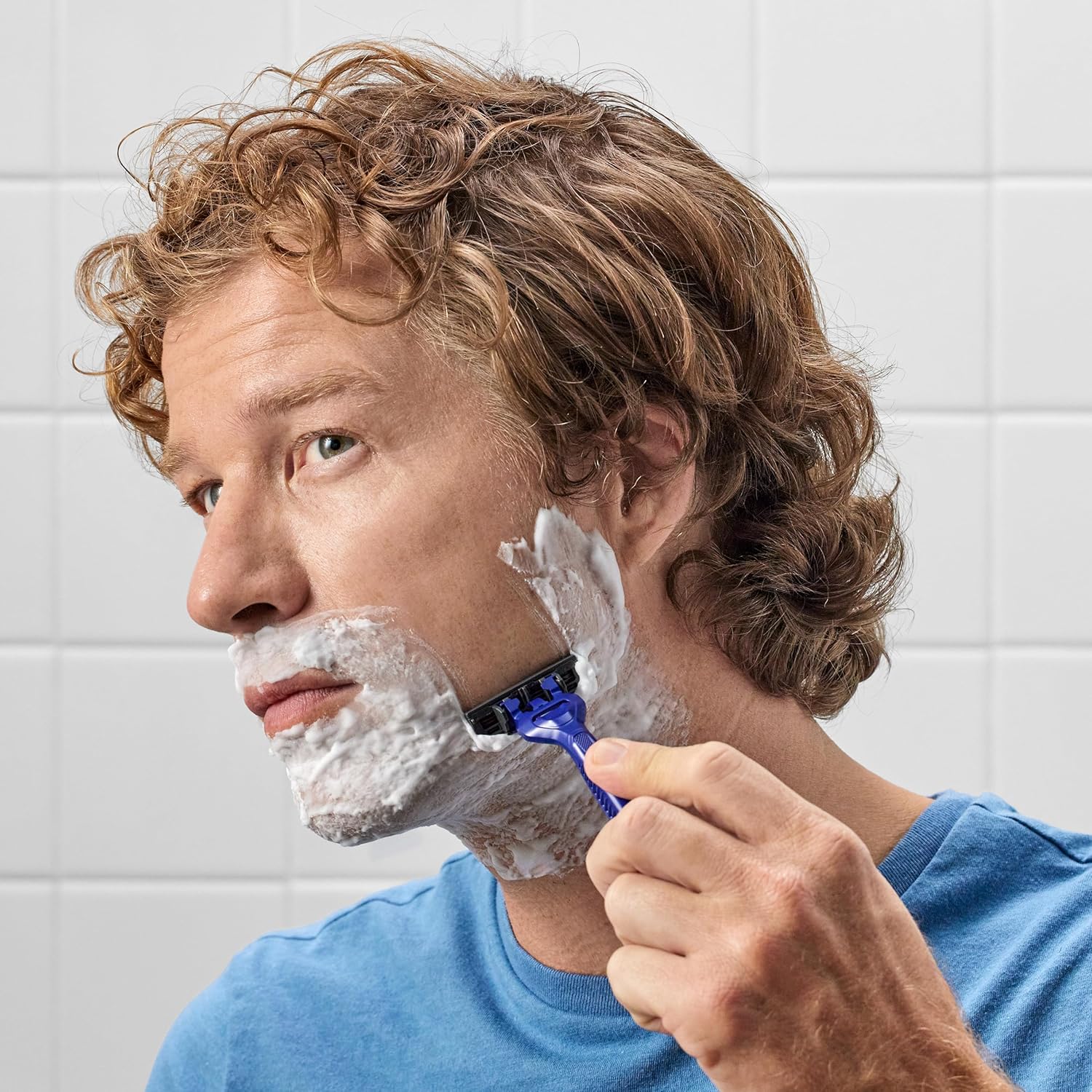 Harry's Disposable Razors for Men - 10 Count - 3-Blade Men's Razors for Travel and On-the-Go Convenience