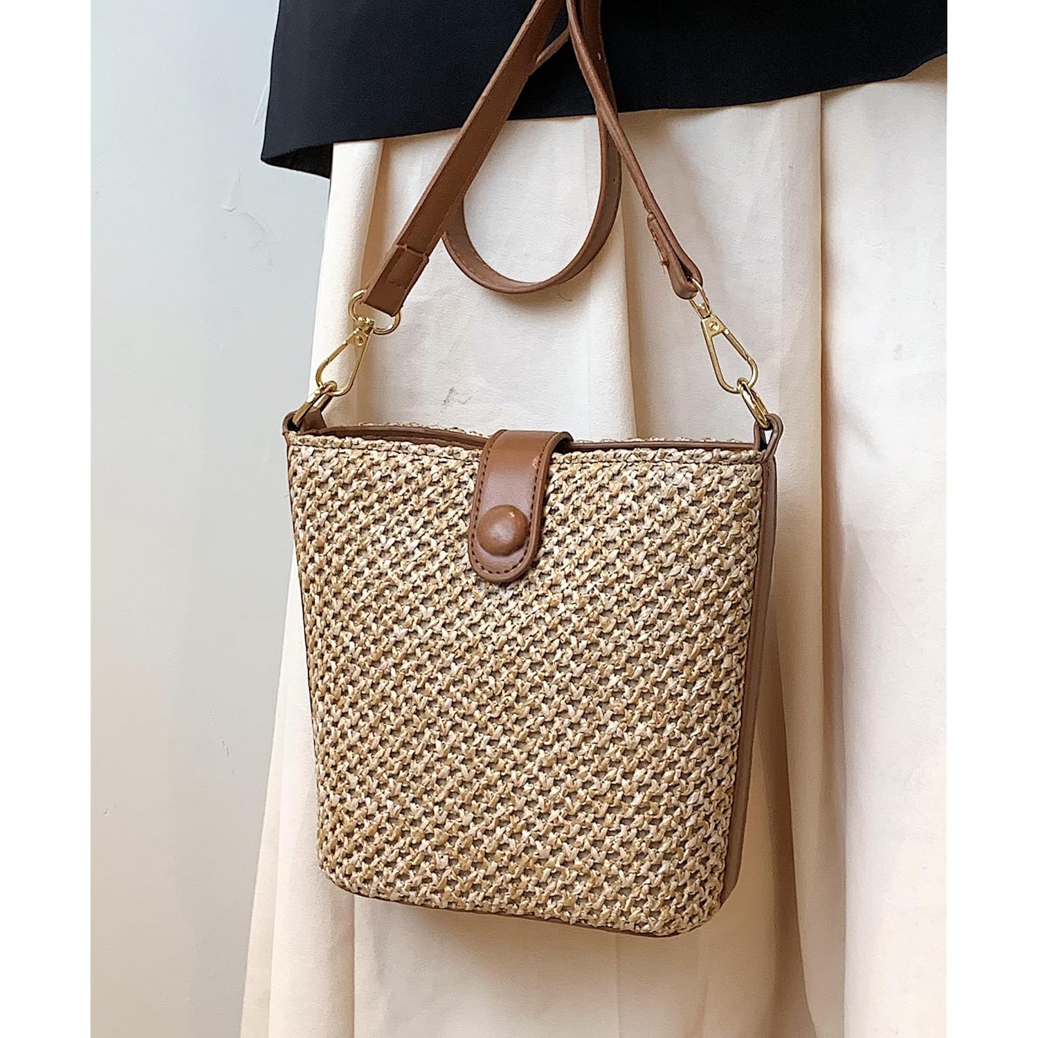 Women Straw Crossbody Bag Beach Handmade Rattan Shoulder Bags Hand Woven Leather Straps Straw Clutch Purse Vacation