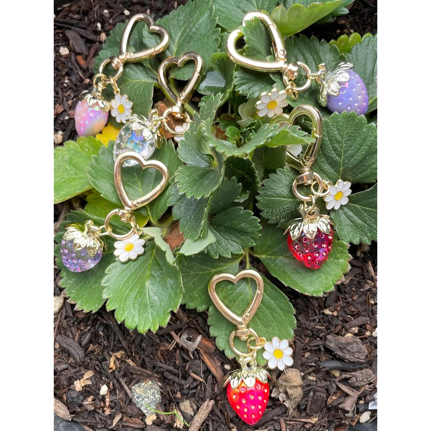 Agromusk Cute Strawberry Keychain,Bag Charms,Kawaii Heart Flower Daisy Key chains Accessories Decor for Girls Purse Gift