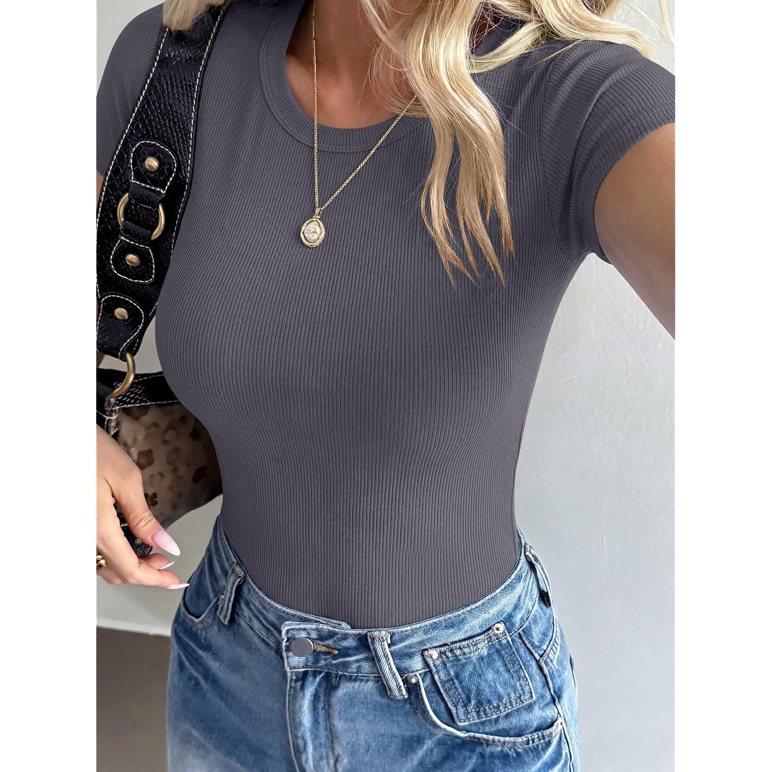 Anrabess Women Short Sleeve Crewneck Ribbed Knit Slim Fitted Shirts Summer Tops Basic Tee Casual 2026 Spring Outfits Clothes