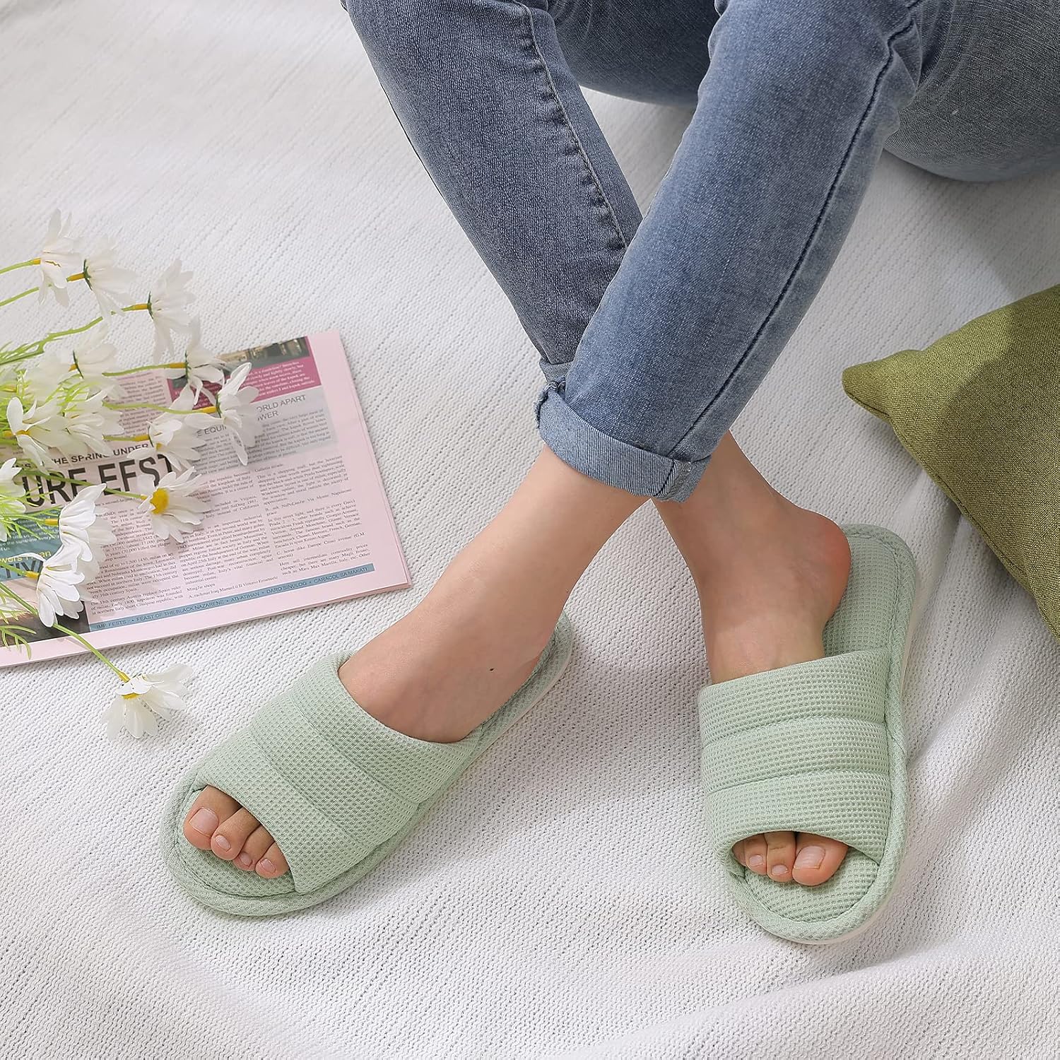 Summer House Slippers For Women Men Breathable Waffle Indoor Slippers Slip-On Open Toe Home Shoes