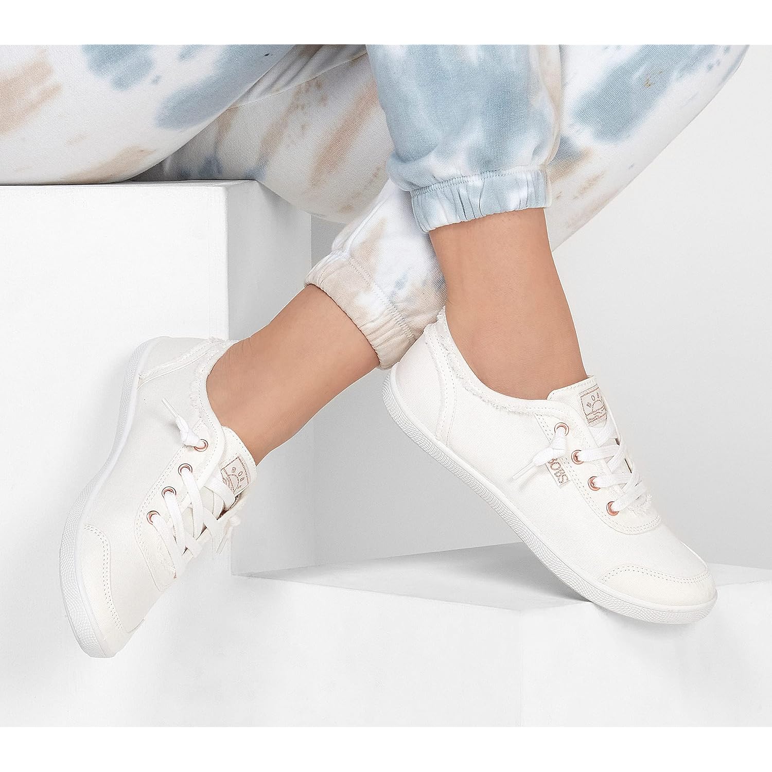 Skechers Women'S Bobs B Cute Sneaker - Memory Foam, Flexible Outsole, Lightweight Vegan Shoes