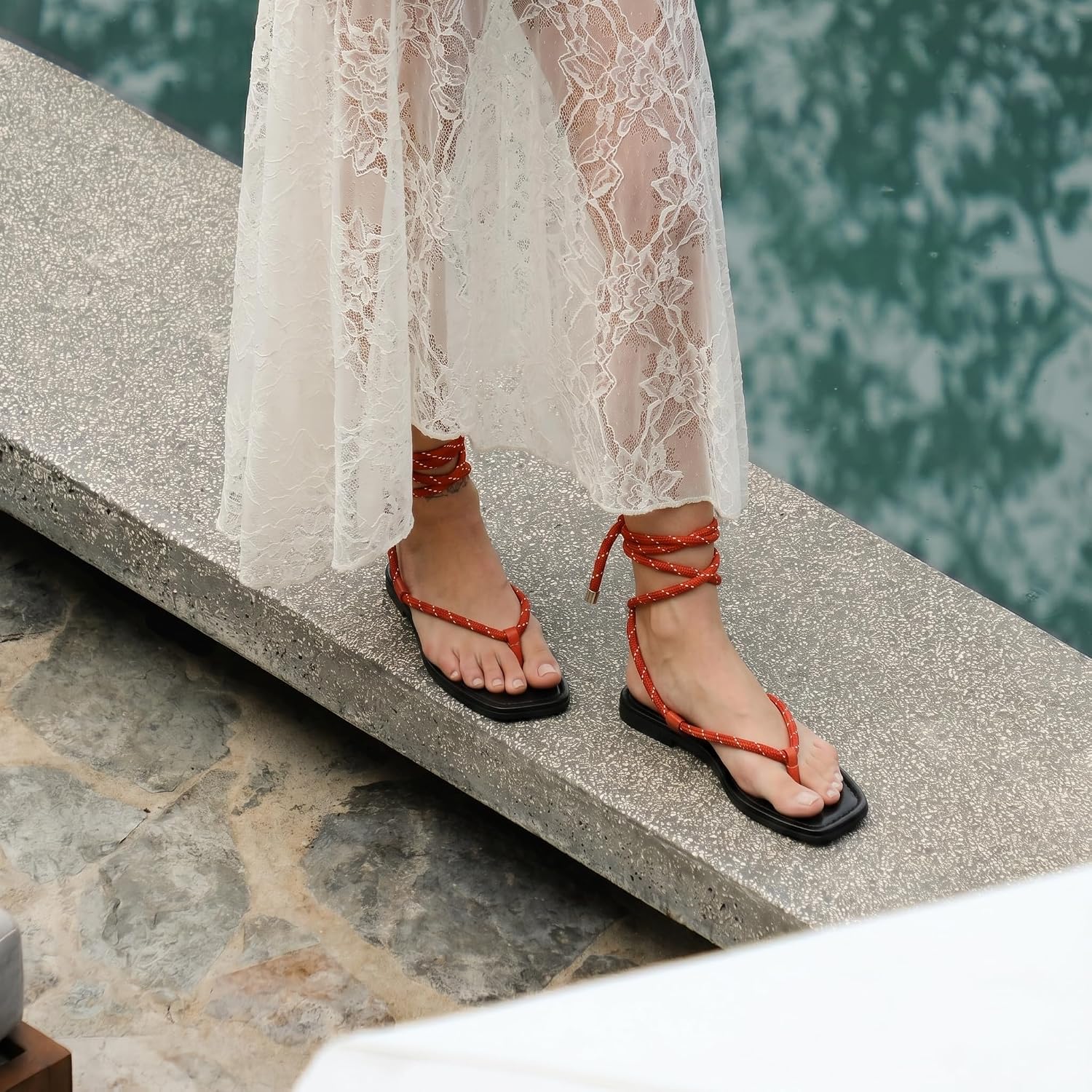 Rope Flat Sandals For Women Strappy Lace Up Square Open Toe Thong Sandals Comfortable Summer Beach Flip Flops Shoes
