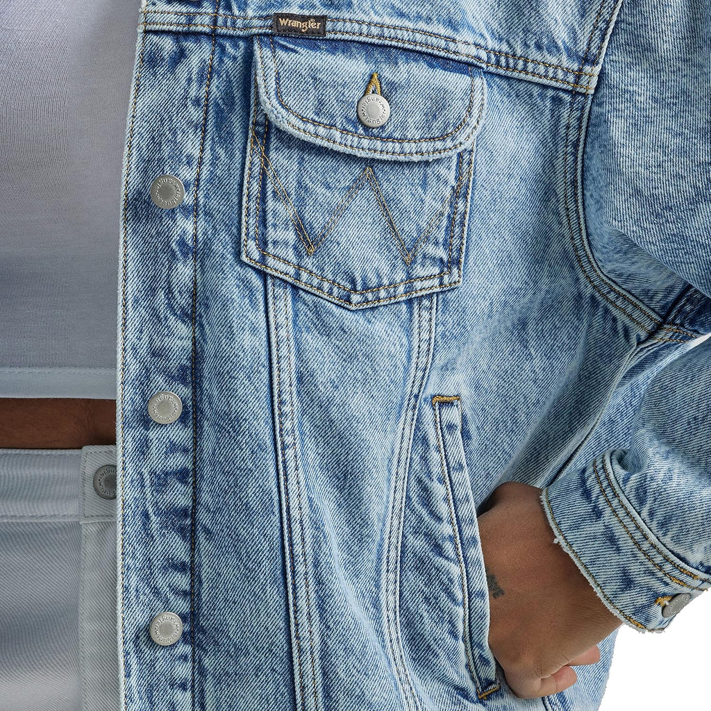 Wrangler Women'S Relaxed Fit Girlfriend Denim Jacket