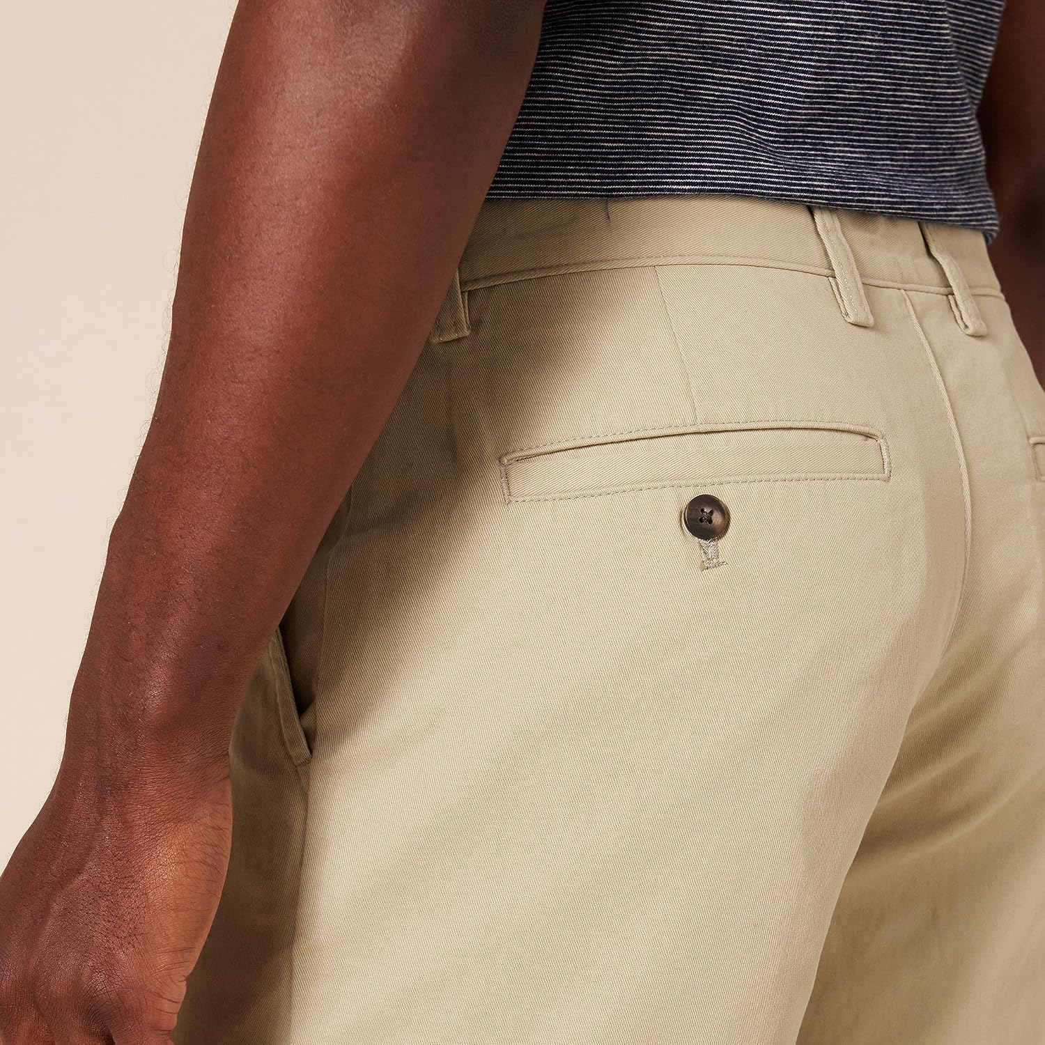 Amazon Essentials Men'S Slim-Fit 9" Chino Shorts