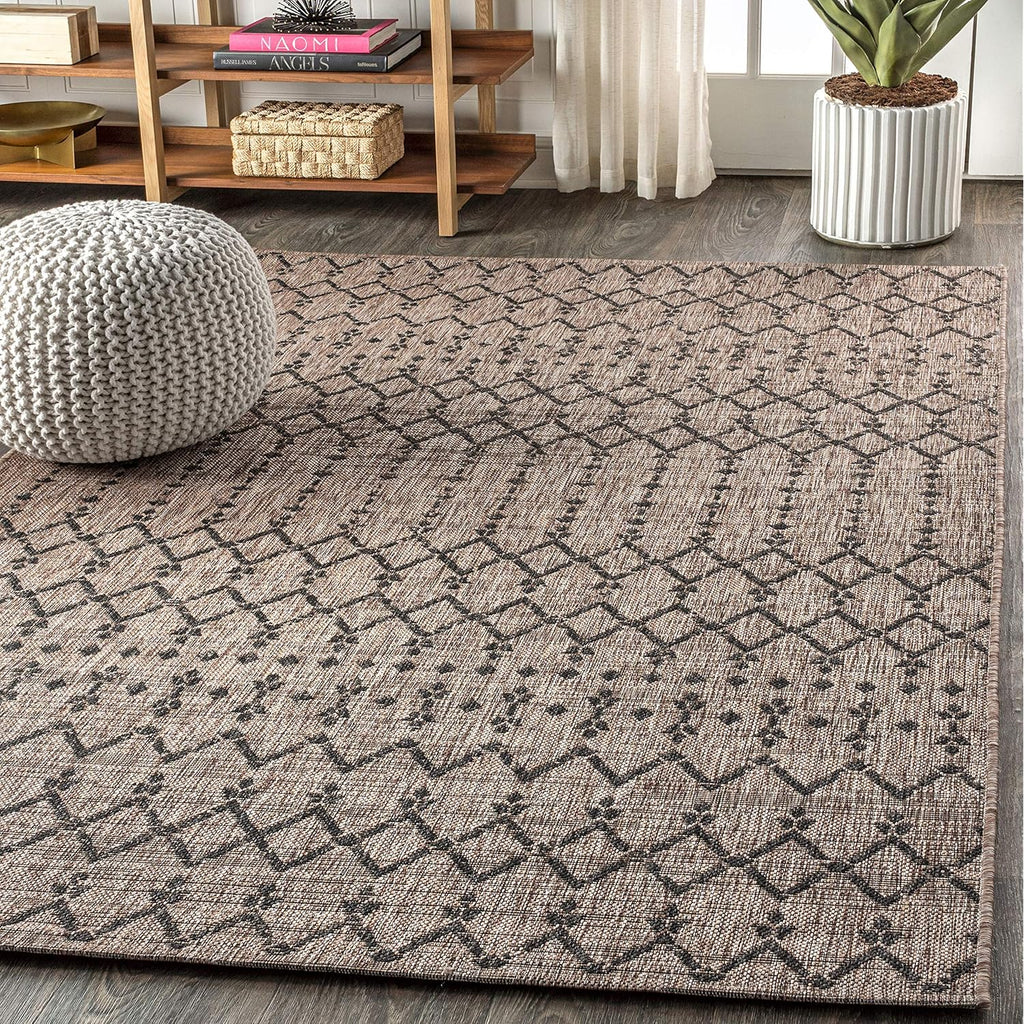 JONATHAN Y Moroccan Geometric Indoor Outdoor Area Rug 8X10 Natural/Black, Ourika Textured Weave for Backyard, Patio, Porch, Easy-Cleaning, High Traffic, Pet-Friendly, Non-Shedding (SMB108D-8)